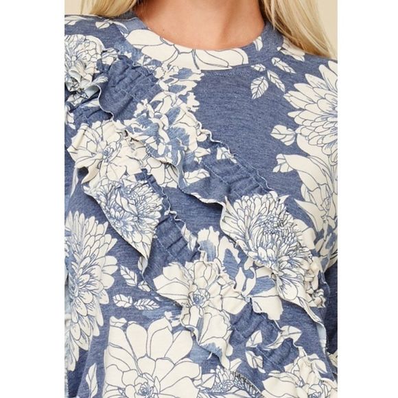 NEW Annabelle Blue and Ivory Floral Print Lightweight Ruffle Top - Picture 2 of 4